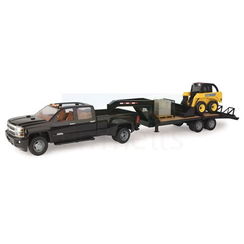 1 16 chevrolet 3500 construction set with skid steer 46482|ERTL Toys 2017 Chevrolet 3500 Dually and Gooseneck Trailer.